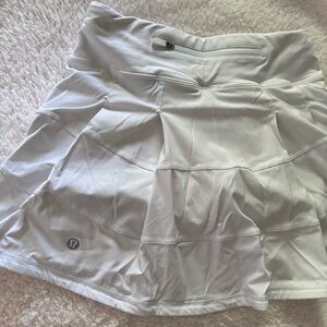 Lululemon Athletica White Skater Mini Skirt for Casual Wear